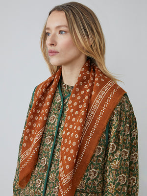 Scarf No. 676
