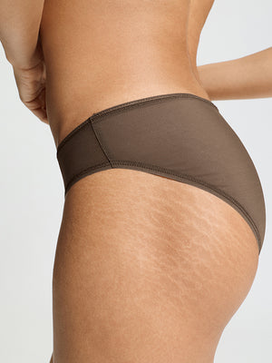 Smooth Illusion Maxi brief in natural teak