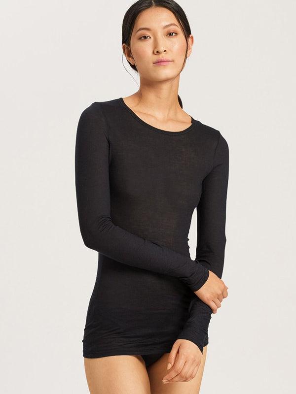 Long sleeved cotton ultralight top