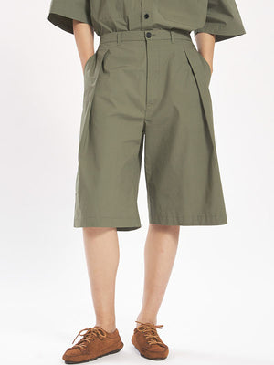 Amado Bermuda Shorts in Vion