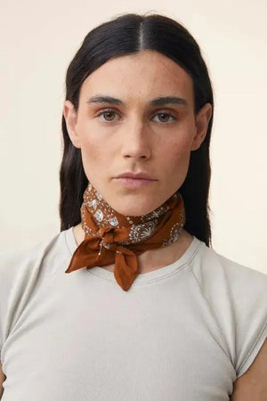 Scarf No. 675