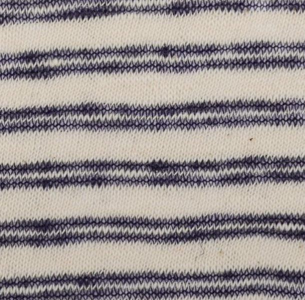 Linen T-shirt v-neck