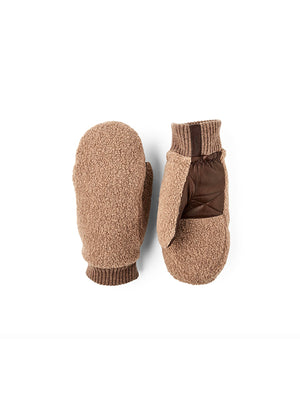 Emilia  Mitt