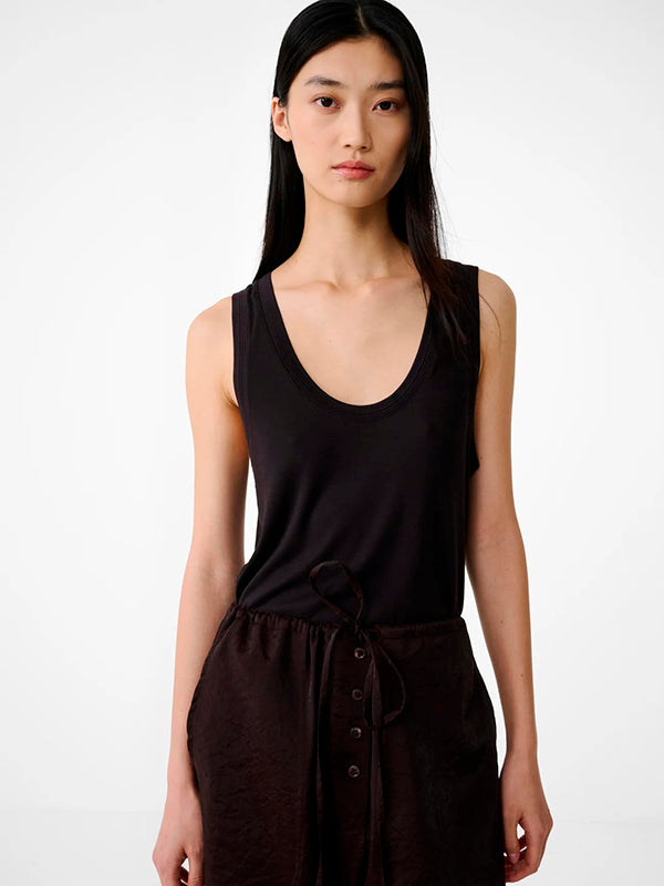 Votan top in Black Grape