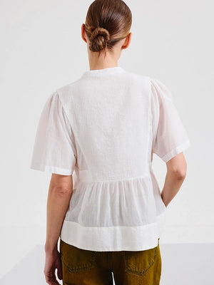 short Shirt