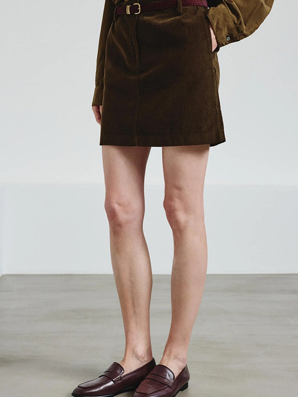 Mini skirt in corduroy
